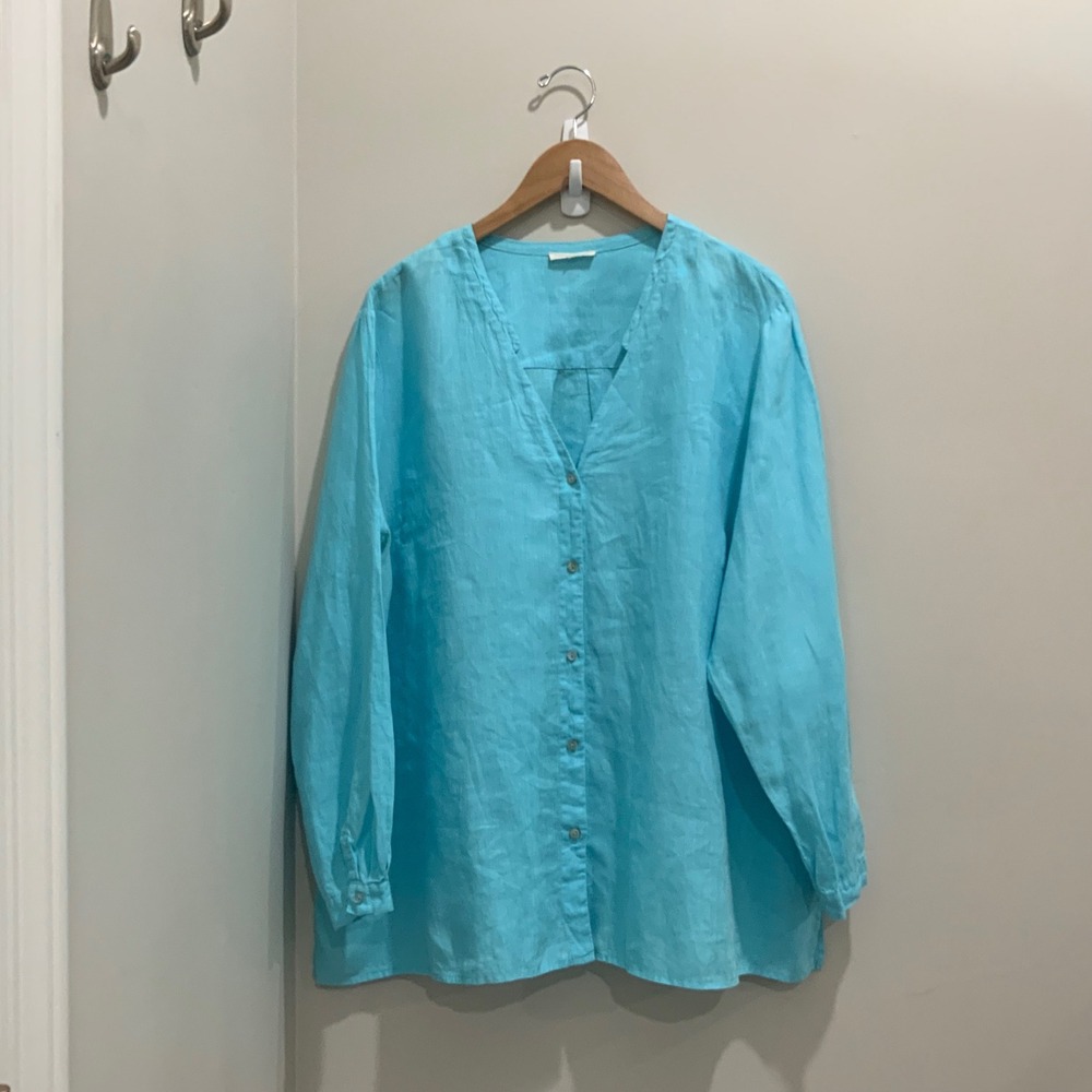 Eileen Fisher Woman Turquoise Blue 100% Irish Linen V-Neck Button Down Tunic Top